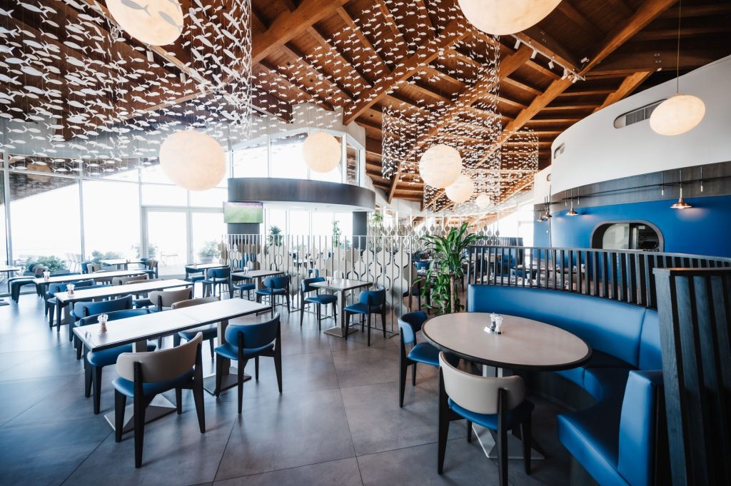 La Nave Restaurant